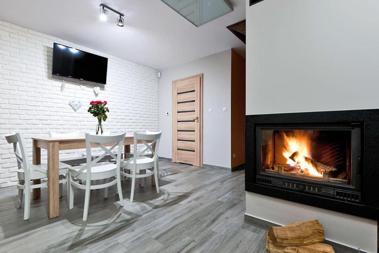 Ferienhaus Bieszczadzki Raj Komfortowe Nad Samym Jeziorem Z Sauna I Basenem Letnim Olchowiec