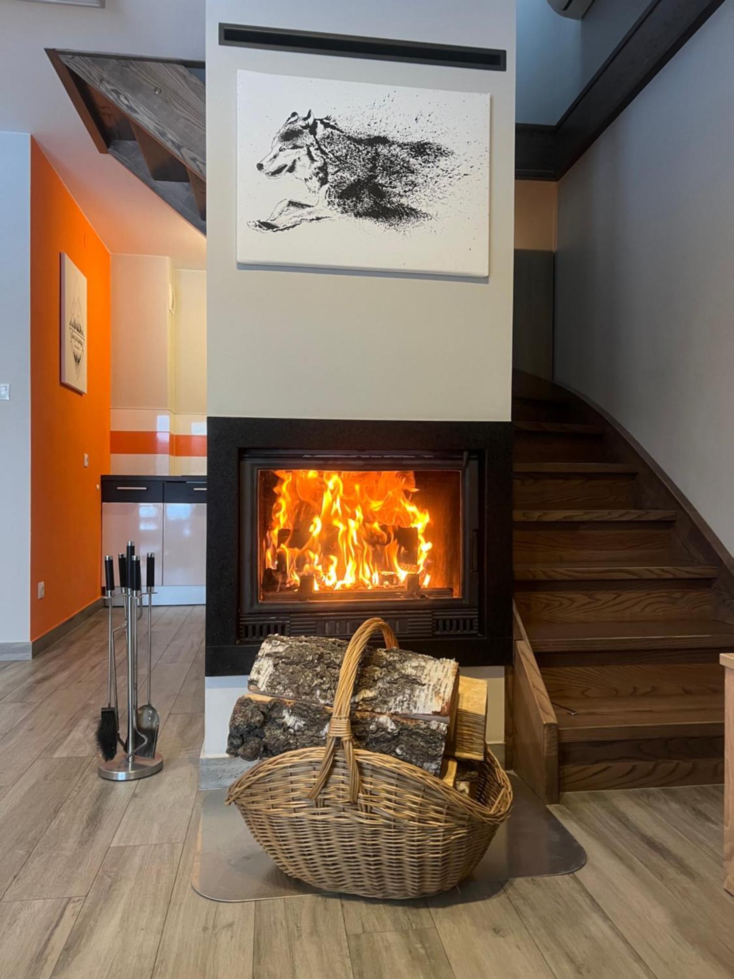 Bieszczadzki Raj Komfortowe Nad Samym Jeziorem Z Sauna I Basenem Letnim Ferienhaus *