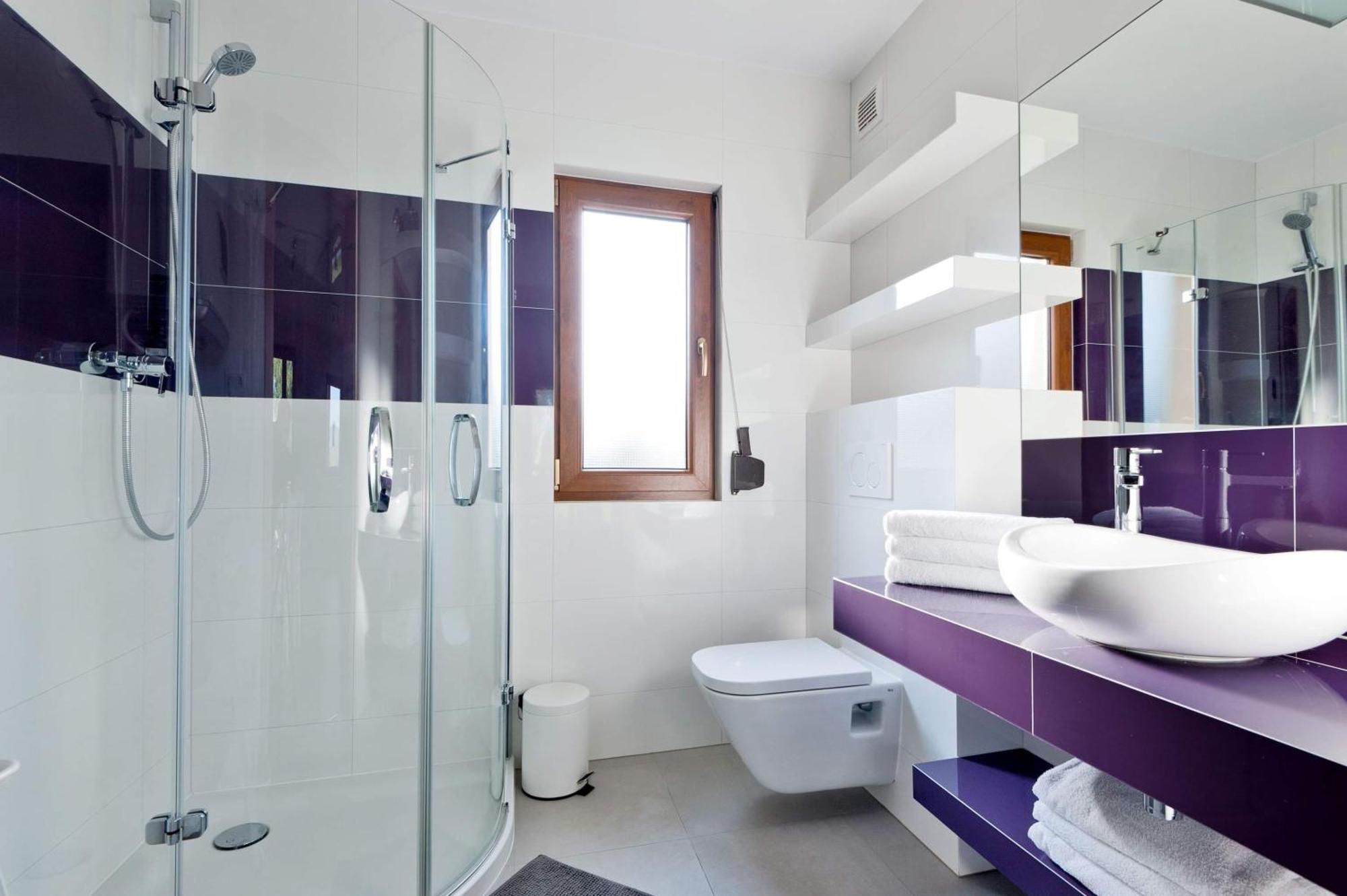 Bieszczadzki Raj Komfortowe Nad Samym Jeziorem Z Sauna I Basenem Letnim Ferienhaus