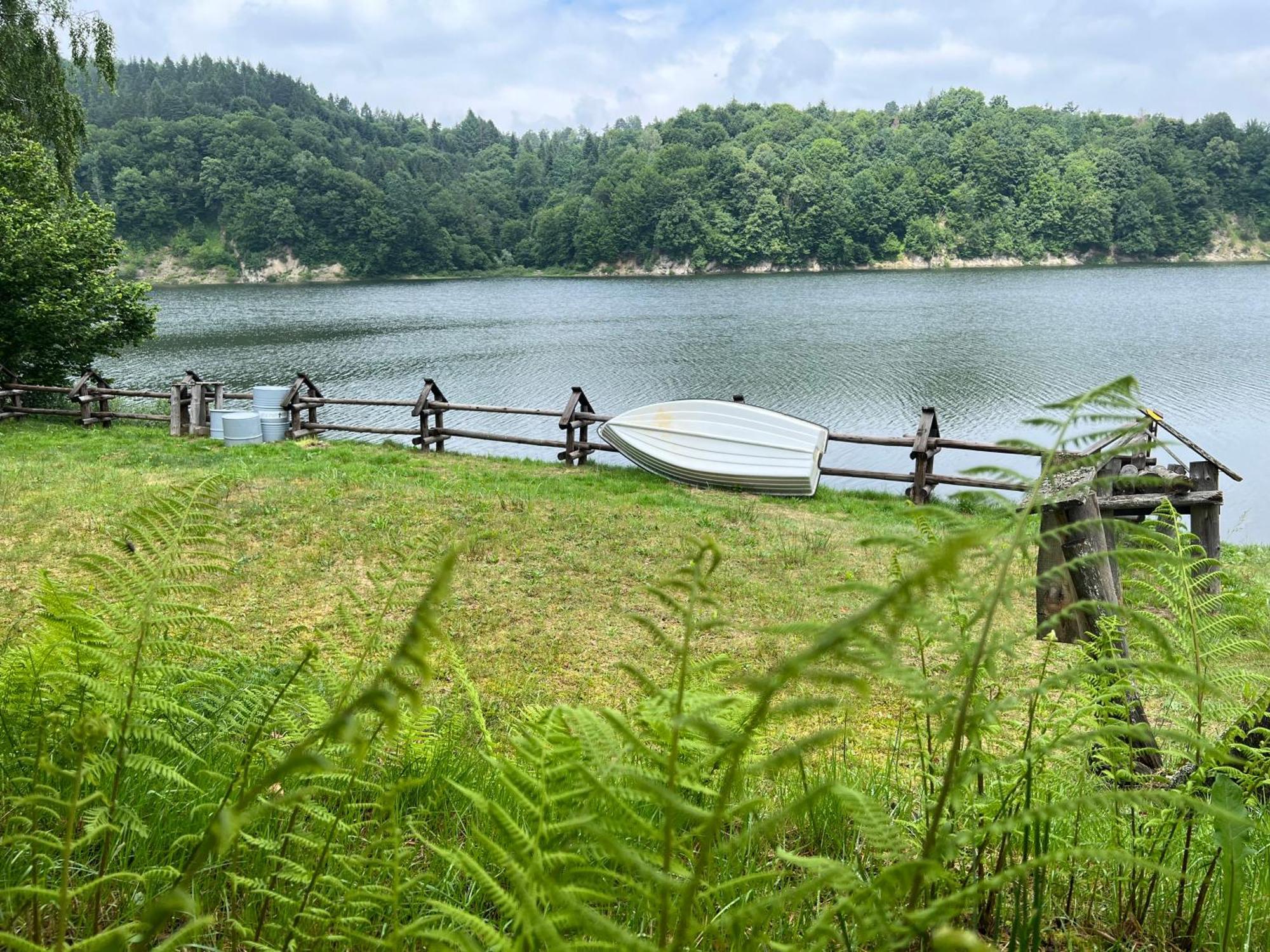 Bieszczadzki Raj Komfortowe Nad Samym Jeziorem Z Sauna I Basenem Letnim Ferienhaus Olchowiec