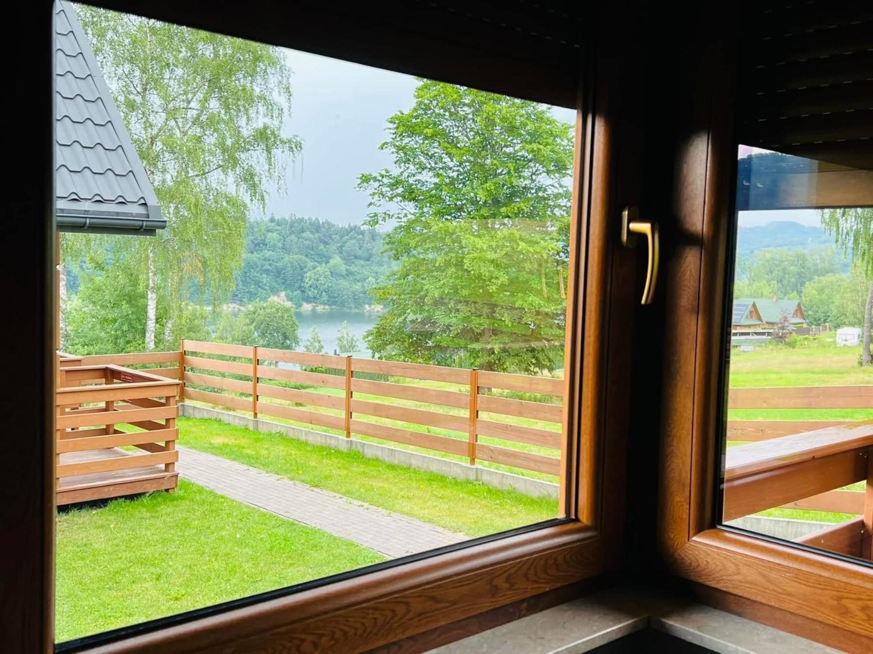 Ferienhaus Bieszczadzki Raj Komfortowe Nad Samym Jeziorem Z Sauna I Basenem Letnim *